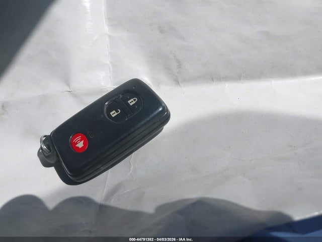 2014 TOYOTA PRIUS JTDKN3DU6E1741022 Photo 10