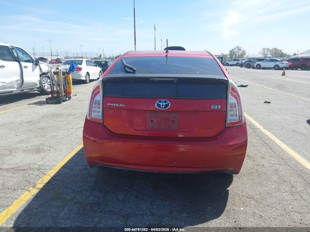 Toyota Prius Two 2014 JTDKN3DU6E1741022 Image 16