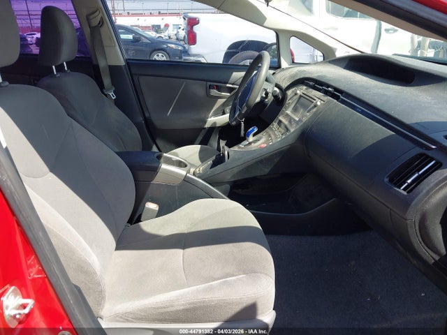 2014 TOYOTA PRIUS JTDKN3DU6E1741022 Photo 4