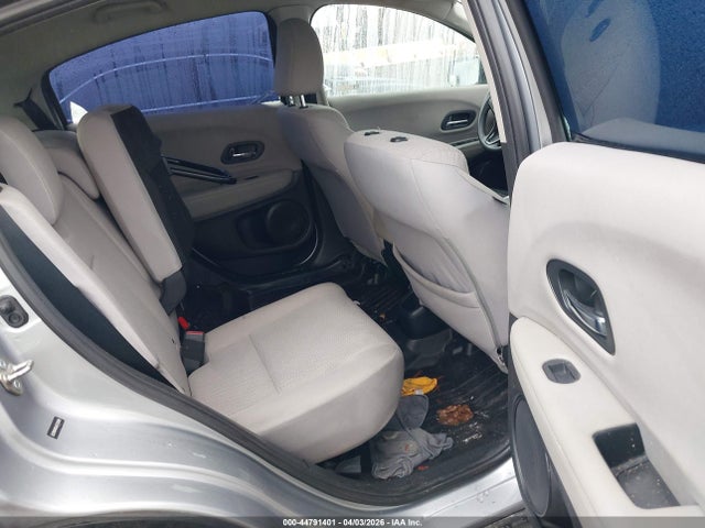 2018 HONDA HR-V 3CZRU6H36JG722626 Photo 7
