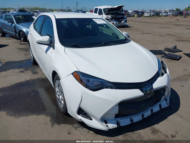 2018 TOYOTA COROLLA 2T1BURHE3JC068236