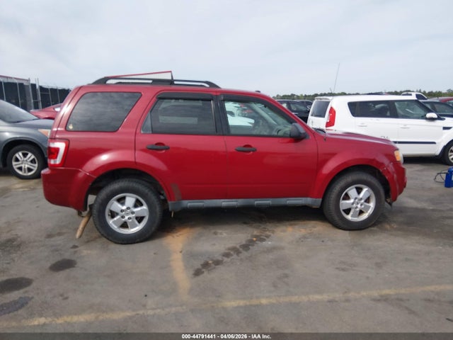 44791441 :رقم المزاد ، 1FMCU0D79AKB34547 vin ، 2010 Ford Escape Xlt مزاد بيع