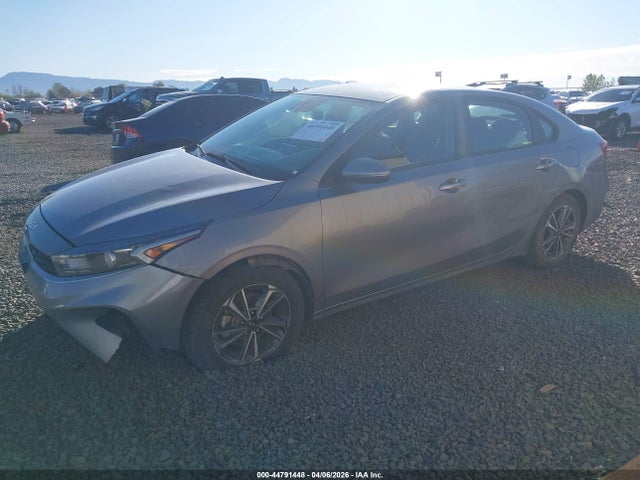 44791448 :رقم المزاد ، 3KPF24AD4PE683139 vin ، 2023 Kia Forte Lxs مزاد بيع