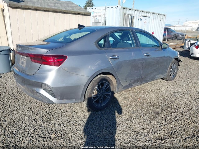 44791448 :رقم المزاد ، 3KPF24AD4PE683139 vin ، 2023 Kia Forte Lxs مزاد بيع