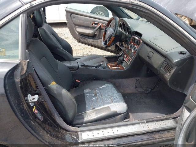 2003 Mercedes-benz Slk 320 მანქანა იყიდება აუქციონზე, vin: WDBKK65F63F275262, აუქციონის ნომერი: 44791460