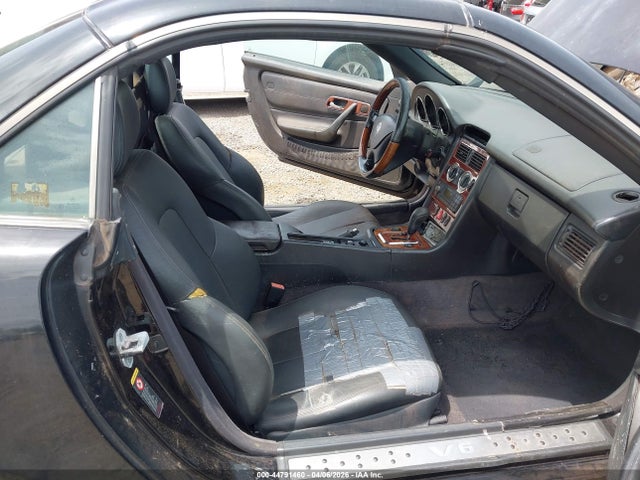 2003 Mercedes-benz Slk 320 მანქანა იყიდება აუქციონზე, vin: WDBKK65F63F275262, აუქციონის ნომერი: 44791460