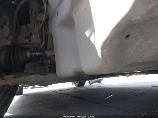 2T1BURHE0JC037834 Toyota COROLLA LE
