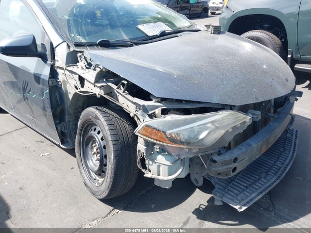 2T1BURHE0JC037834 Toyota COROLLA LE