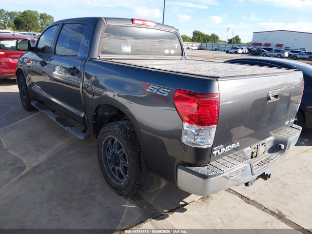 2013 TOYOTA TUNDRA 5TFDW5F13DX311190 Photo 2