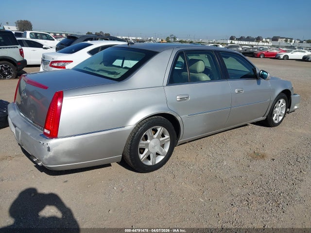 Aukcja sprzedaży 2006 Cadillac Dts Standard, vin: 1G6KD57Y56U102100, numer aukcji: 44791478
