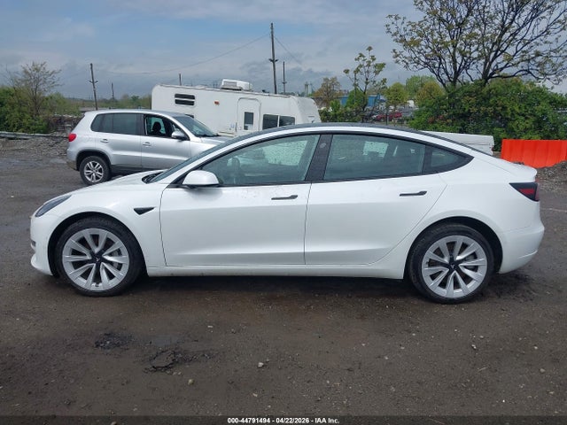 Продаж на аукціоні авто 2021 Tesla Model 3 Standard Range Plus Rear-wheel Drive, vin: 5YJ3E1EA2MF990856, номер лоту: 44791494