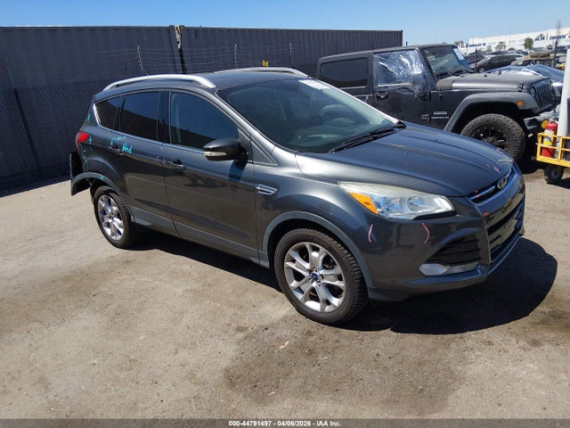 2016 Ford Escape Titanium მანქანა იყიდება აუქციონზე, vin: 1FMCU9JX0GUC72497, აუქციონის ნომერი: 44791497