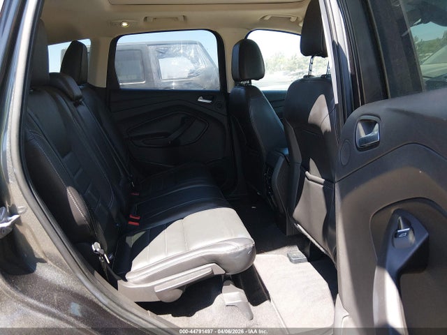 44791497 :رقم المزاد ، 1FMCU9JX0GUC72497 vin ، 2016 Ford Escape Titanium مزاد بيع