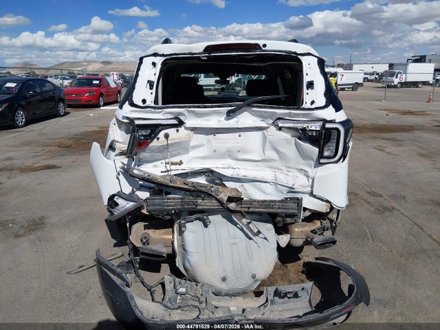Продажа на аукционе авто 2022 Gmc Acadia Fwd Sle, vin: 1GKKNKL4XNZ142349, номер лота: 44791529