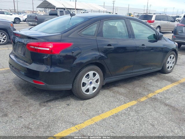 1FADP3E26HL348216 Ford FOCUS S