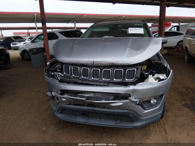 3C4NJCBB1HT671081 Jeep New Compass Latitude Fwd