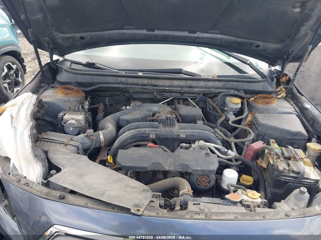 44791538 :رقم المزاد ، 4S4BSACC3F3221951 vin ، 2015 Subaru Outback 2.5i Premium مزاد بيع