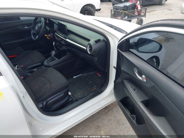 Продаж на аукціоні авто 2019 Kia Forte Lxs, vin: 3KPF24AD0KE077622, номер лоту: 44791549