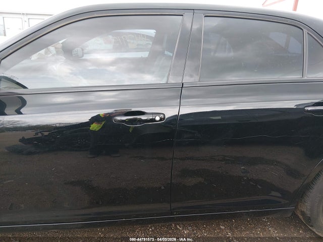 2015 Chrysler 300 300s მანქანა იყიდება აუქციონზე, vin: 2C3CCAGGXFH808717, აუქციონის ნომერი: 44791573