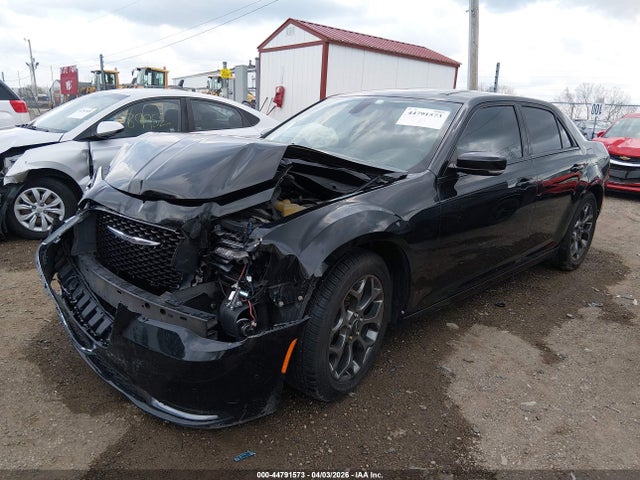 2015 Chrysler 300 300s მანქანა იყიდება აუქციონზე, vin: 2C3CCAGGXFH808717, აუქციონის ნომერი: 44791573