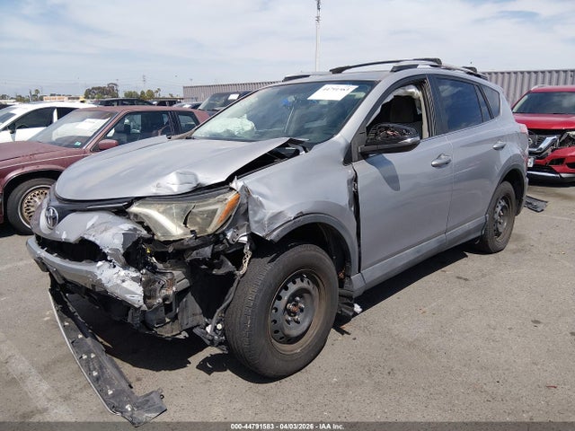 2T3WFREV4GW250817 Toyota Rav4 Xle