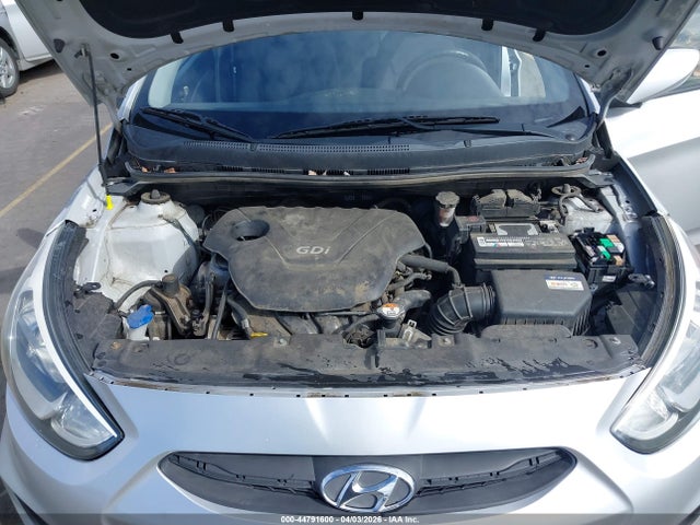 KMHCT5AE6HU299750 Hyundai ACCENT SE