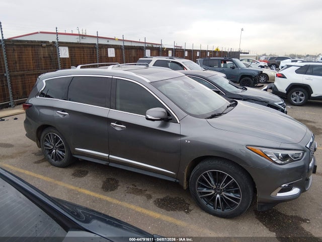 44791611 :رقم المزاد ، 5N1DL0MM6LC506842 vin ، 2020 Infiniti Qx60 Luxe Awd مزاد بيع