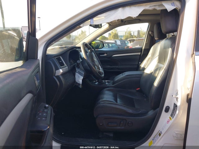 Aukcja sprzedaży 2015 Toyota Highlander Xle V6, vin: 5TDKKRFH7FS055474, numer aukcji: 44791612