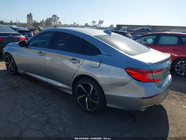 2018 HONDA ACCORD 1HGCV1F34JA249002 Photo 2