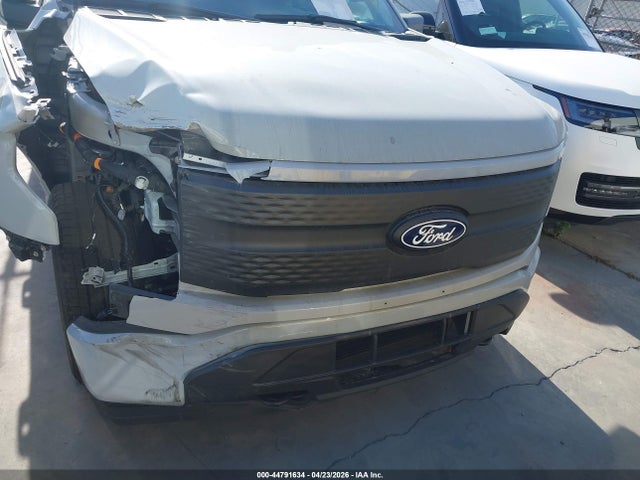 1FTVW3LK9RWG13067 Ford F-150 Lightning Xlt