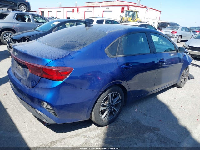 2022 Kia Forte Lxs მანქანა იყიდება აუქციონზე, vin: 3KPF24AD9NE497612, აუქციონის ნომერი: 44791636
