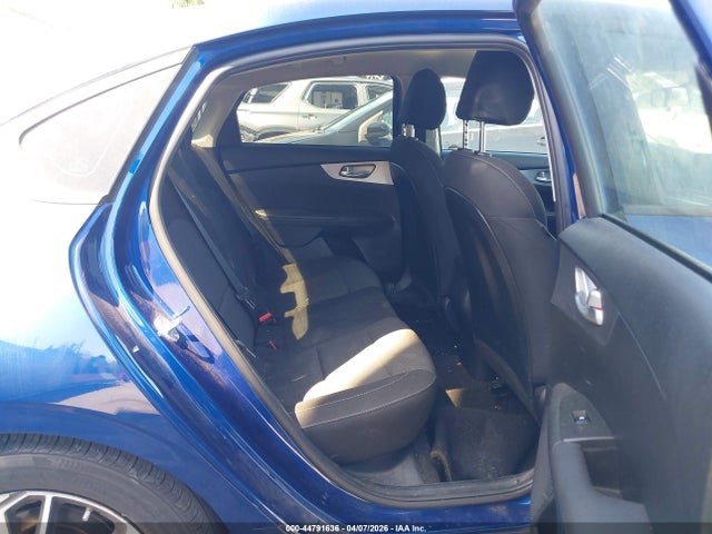 2022 Kia Forte Lxs მანქანა იყიდება აუქციონზე, vin: 3KPF24AD9NE497612, აუქციონის ნომერი: 44791636