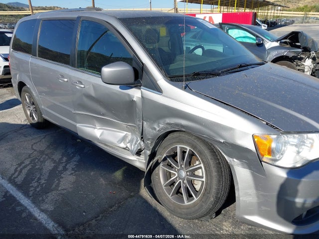 Продажа на аукционе авто 2017 Dodge Grand Caravan Sxt, vin: 2C4RDGCG5HR801148, номер лота: 44791639
