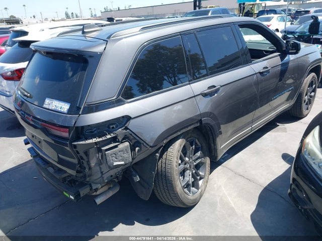 44791641 :رقم المزاد ، 1C4RJYB63R8611739 vin ، 2024 Jeep Grand Cherokee 4xe Anniversary Edition مزاد بيع
