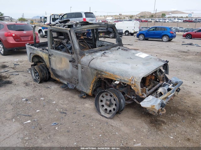 44791644 :رقم المزاد ، 1J4AA5D18AL222541 vin ، 2010 Jeep Wrangler Sahara مزاد بيع