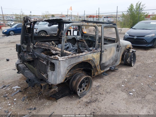 44791644 :رقم المزاد ، 1J4AA5D18AL222541 vin ، 2010 Jeep Wrangler Sahara مزاد بيع