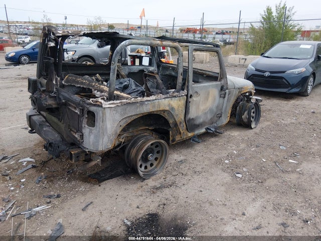 44791644 :رقم المزاد ، 1J4AA5D18AL222541 vin ، 2010 Jeep Wrangler Sahara مزاد بيع