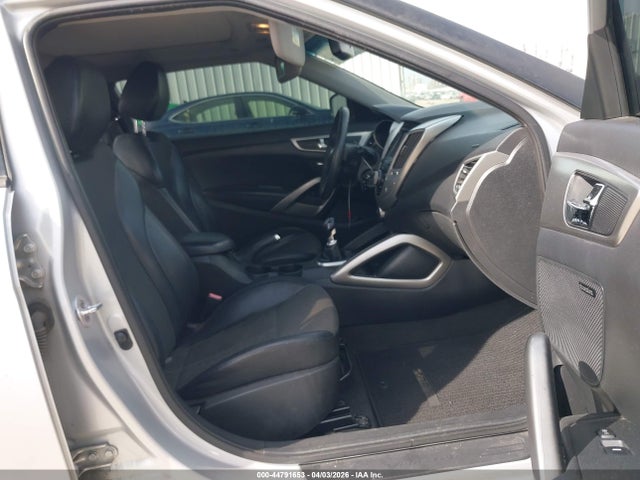 Aukcja sprzedaży 2013 Hyundai Veloster Base W/black, vin: KMHTC6AD6DU114345, numer aukcji: 44791653