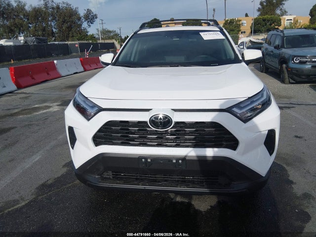 2T3W1RFV3SW380285 Toyota Rav4 Xle