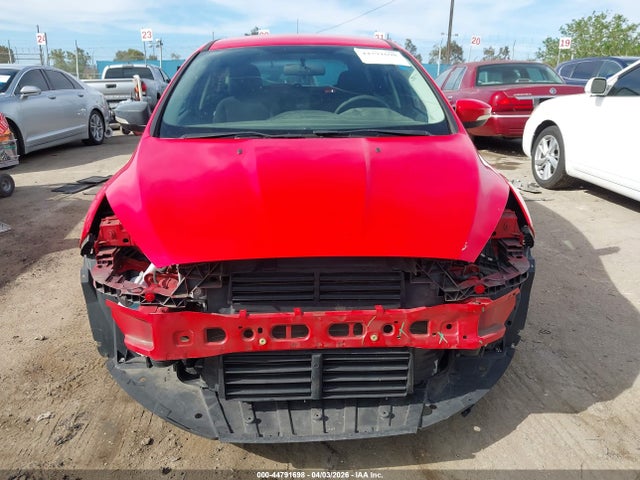 Ford FOCUS SE 2016 1FADP3K20GL212800 Image 13