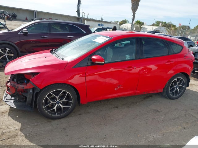 Ford FOCUS SE 2016 1FADP3K20GL212800 Image 15