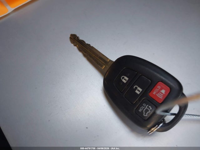 Toyota Rav4 Xle 2015 JTMRFREVXFD129508 Image 11