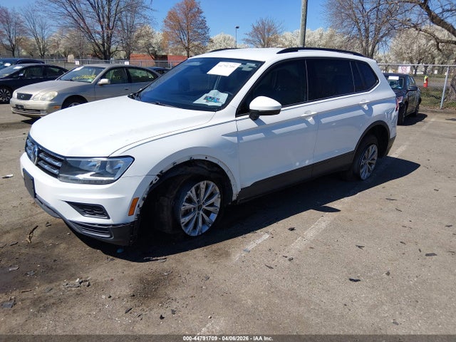 Продаж на аукціоні авто 2018 Volkswagen Tiguan 2.0t S, vin: 3VV0B7AX2JM068413, номер лоту: 44791709