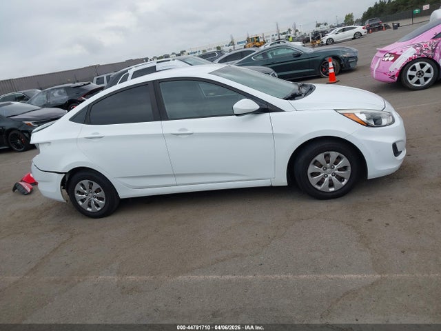 Aukcja sprzedaży 2017 Hyundai Accent Se, vin: KMHCT4AE5HU310747, numer aukcji: 44791710