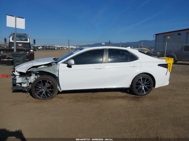 4T1G11BKXMU036952 Toyota Camry Se Awd