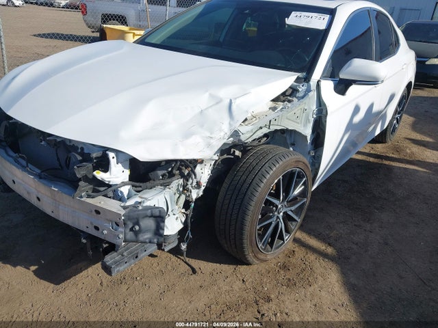 4T1G11BKXMU036952 Toyota Camry Se Awd
