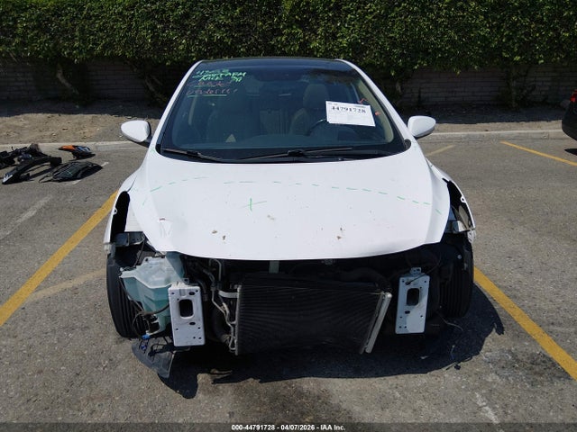 KMHD35LH8EU186003 Hyundai ELANTRA GT