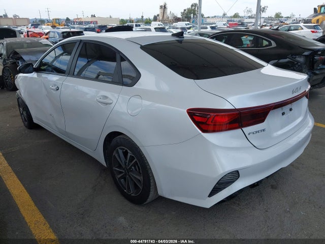 KIA Forte Lxs 2023 3KPF24AD3PE609615 Image 3