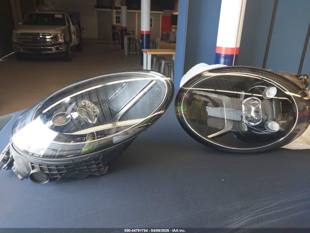 WP0CB2A90LS264585 Porsche 911 Carrera S Cabriolet