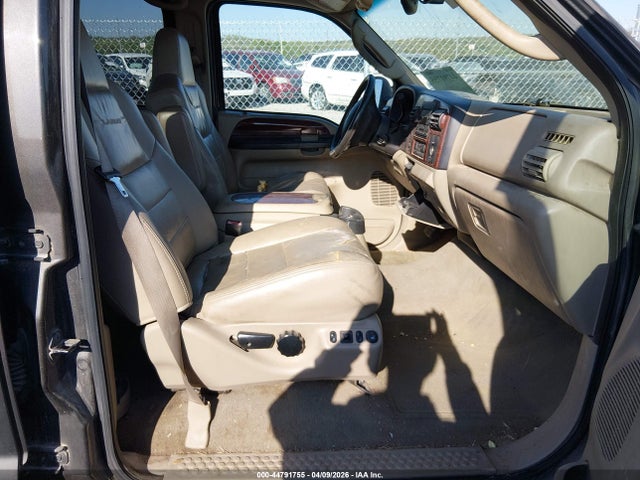 44791755 :رقم المزاد ، 1FTSW20P35EB73540 vin ، 2005 Ford F-250 Lariat/xl/xlt مزاد بيع
